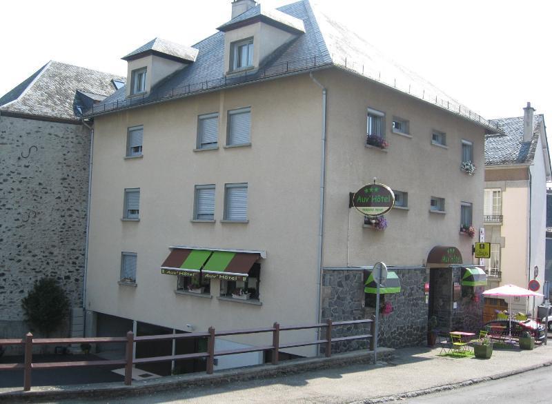 Auv'Hotel Mauriac  Eksteriør billede